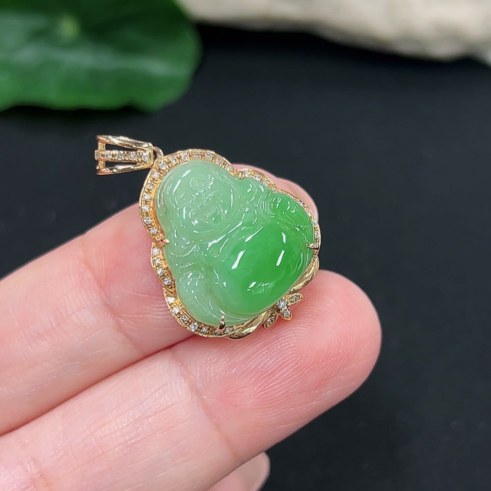 Jadeite Buddha Pendant with 18k Gold and Diamond Accents, Total Weight Approximately 2.46g