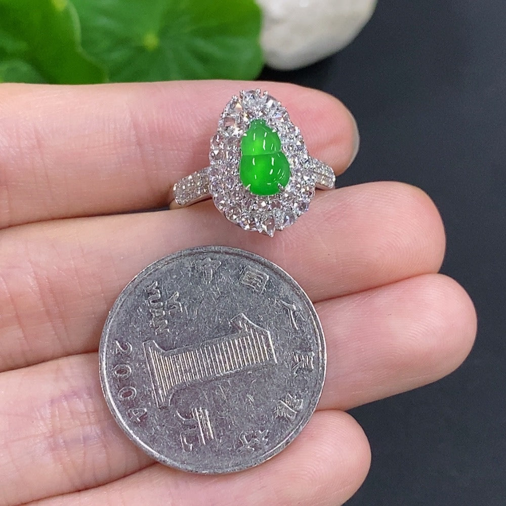Jadeite Gourd Inlaid Ring 18k GoldWith Diamond Accents