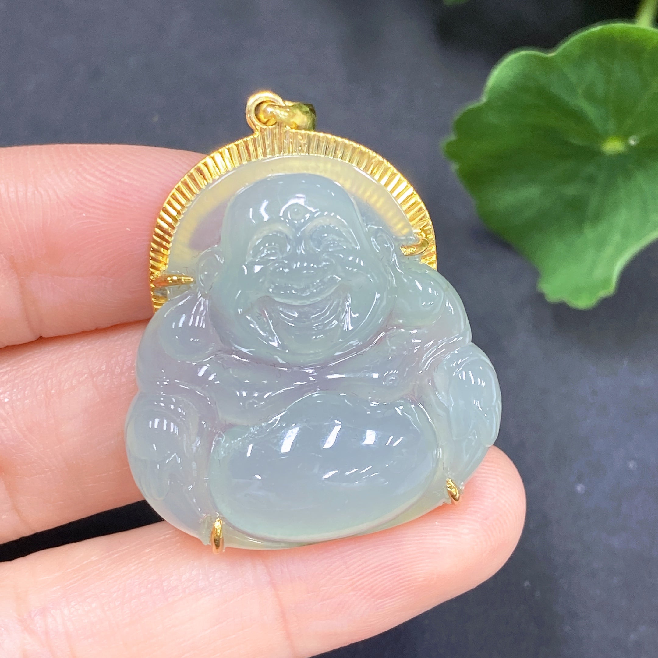JadeiteInlaid Pendant Non-Gold Inlaid