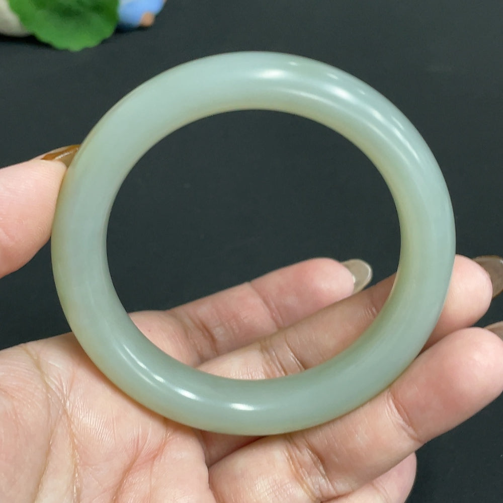 Hetian Jade Round Bracelet Size 55.5 Total Weight Approx. 60.4g
