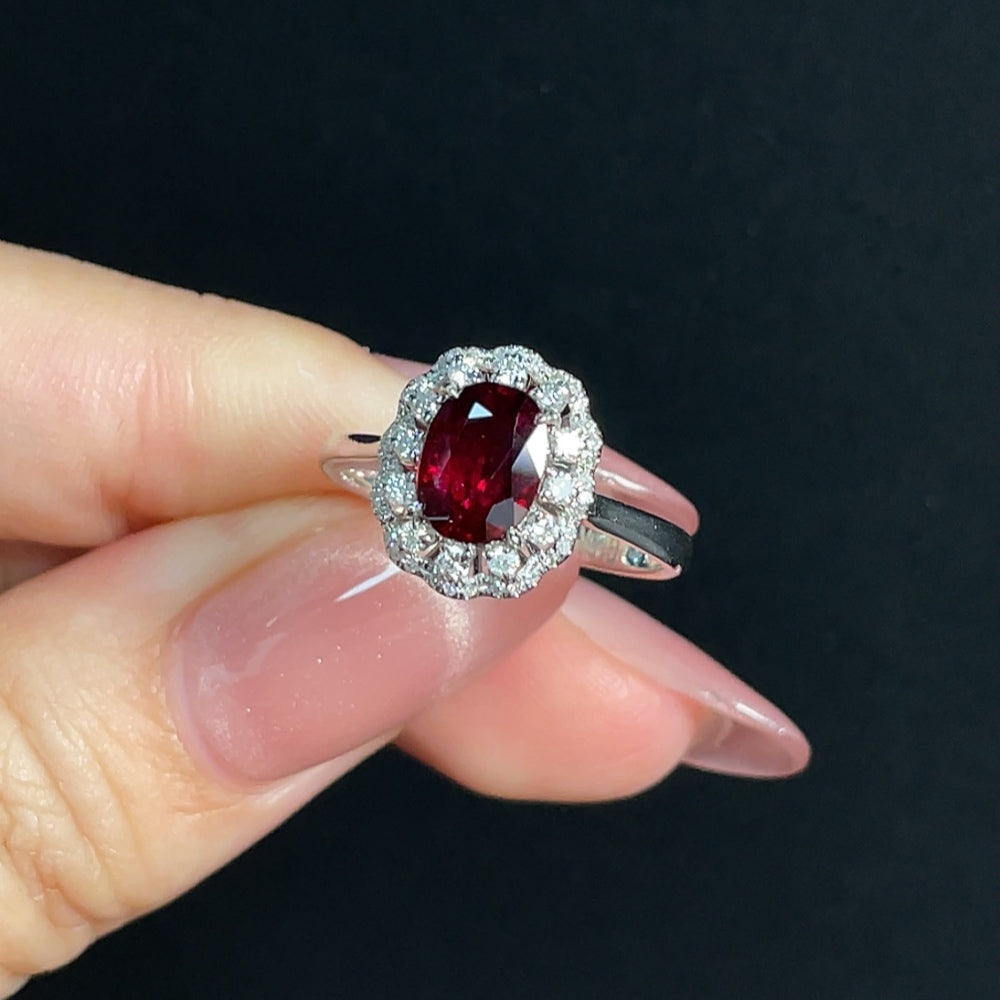 Ruby Ring in 18K Gold, Total Weight Approx. 2.68g, Size 14