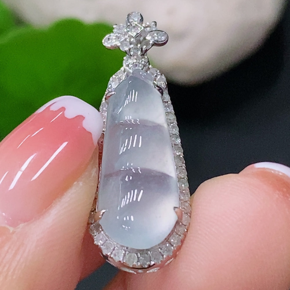 Jadeite Inlaid Pendant Fortunate Bean 18K Total Weight Approx. 2.48g