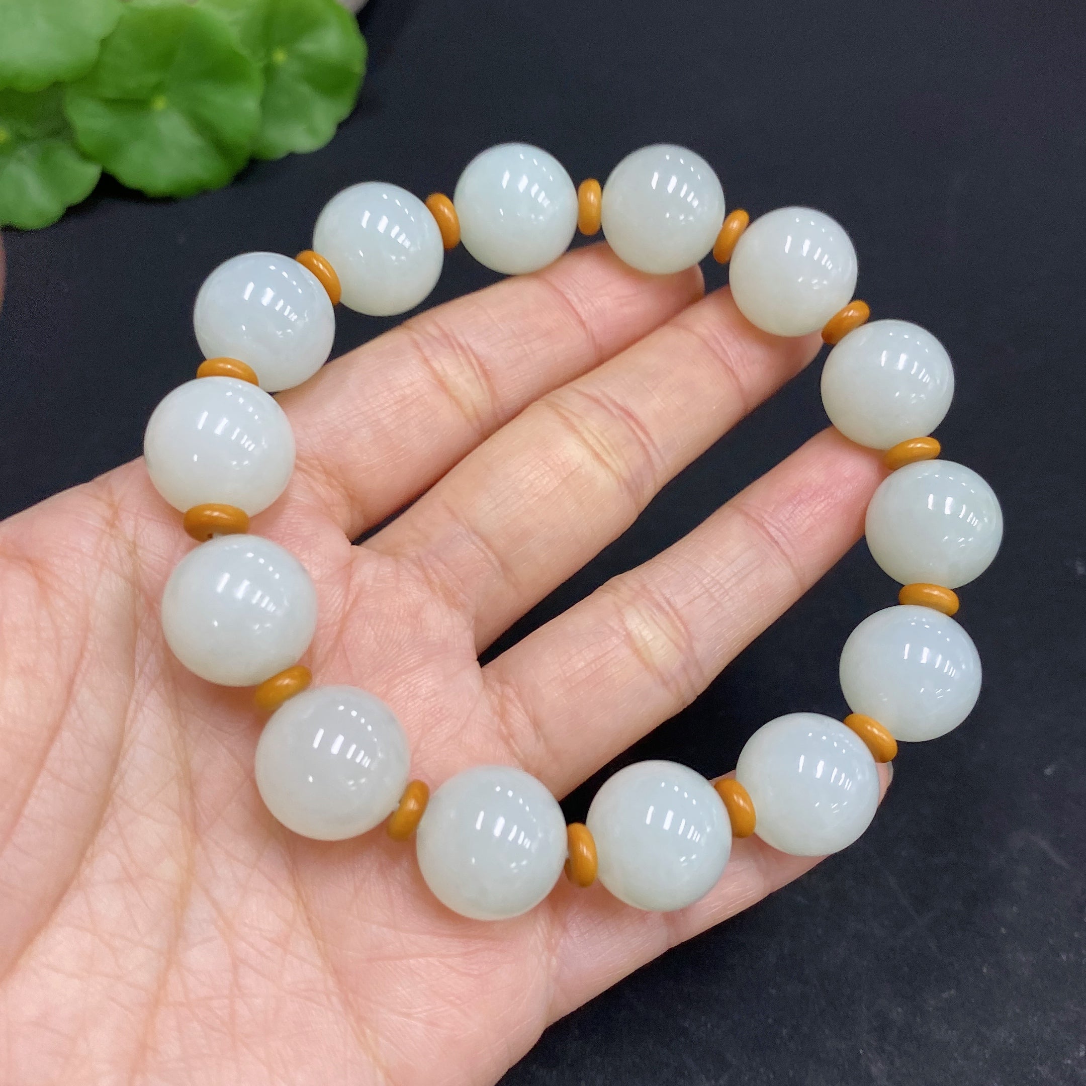 Hetian Jade Bracelet, approx. 13.8mm, total weight approx. 61.1g