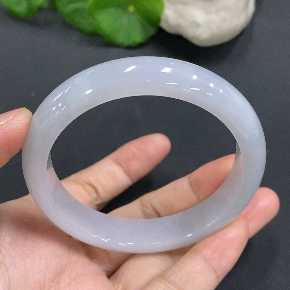 Jadeite Regular Bangle Size 57.7