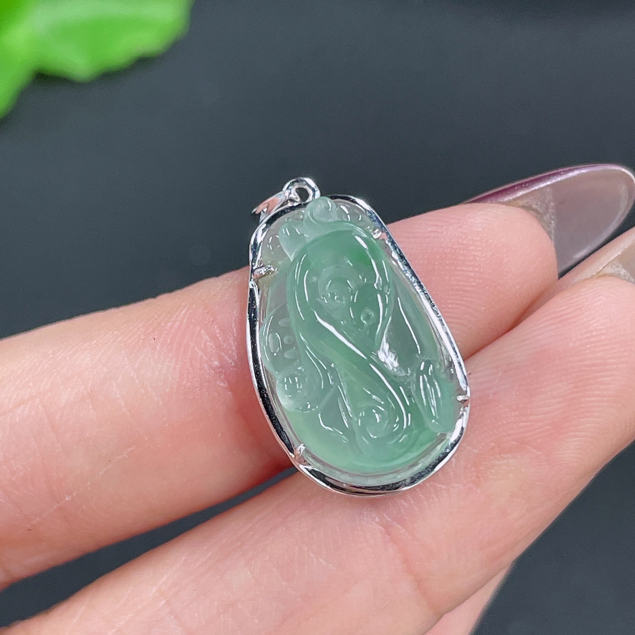 Jadeite Pendant 18k Gold Inlaid Total Weight Approx. 2.91g