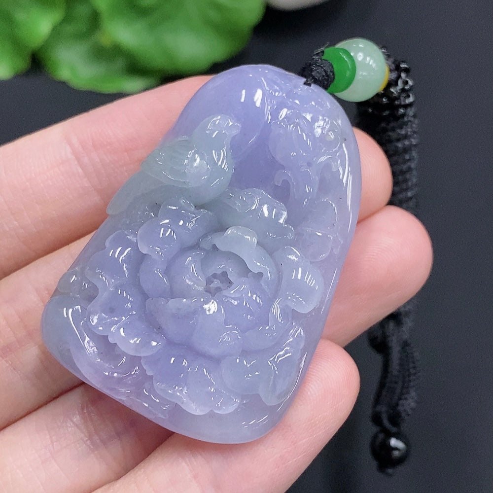Jadeite Lotus Pendant