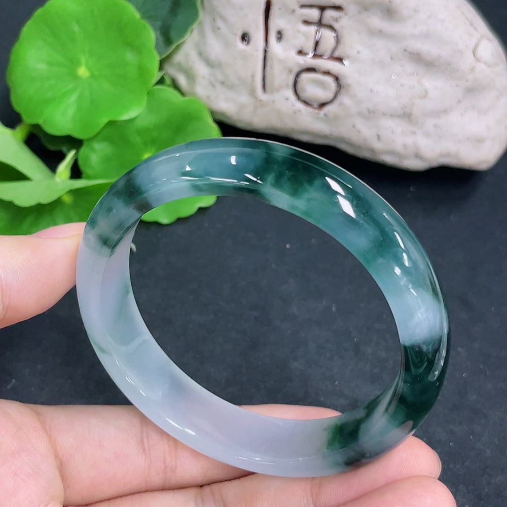 Jadeite Round Bangle