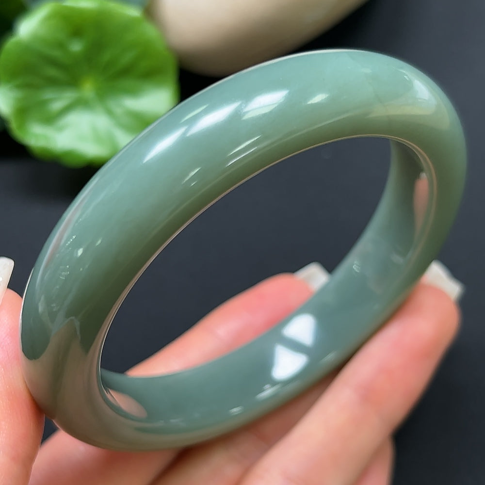 Hetian Jade Round Bracelet