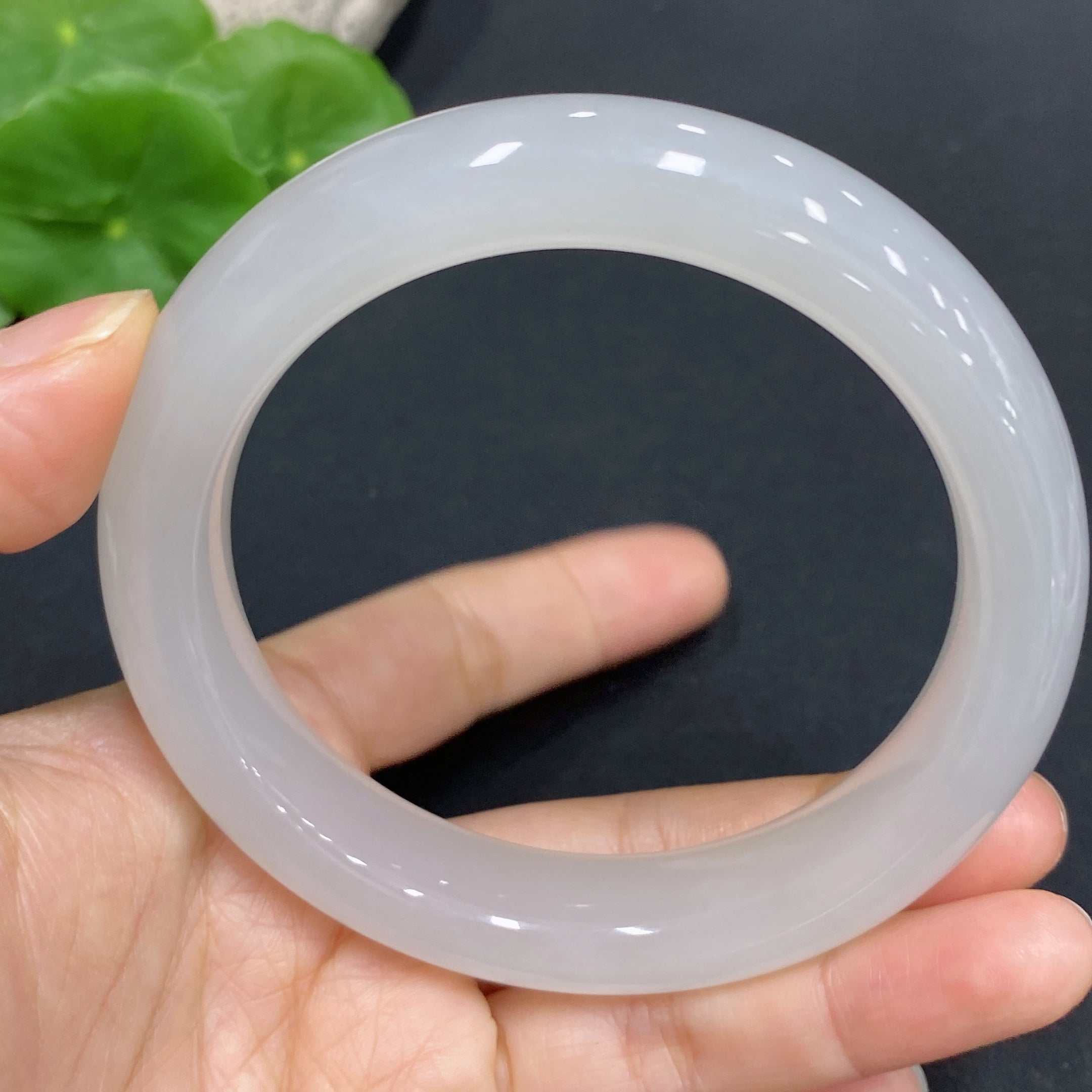 Hetian Jade Round Bracelet, Size 59.9, Total Weight Approx. 73.4g