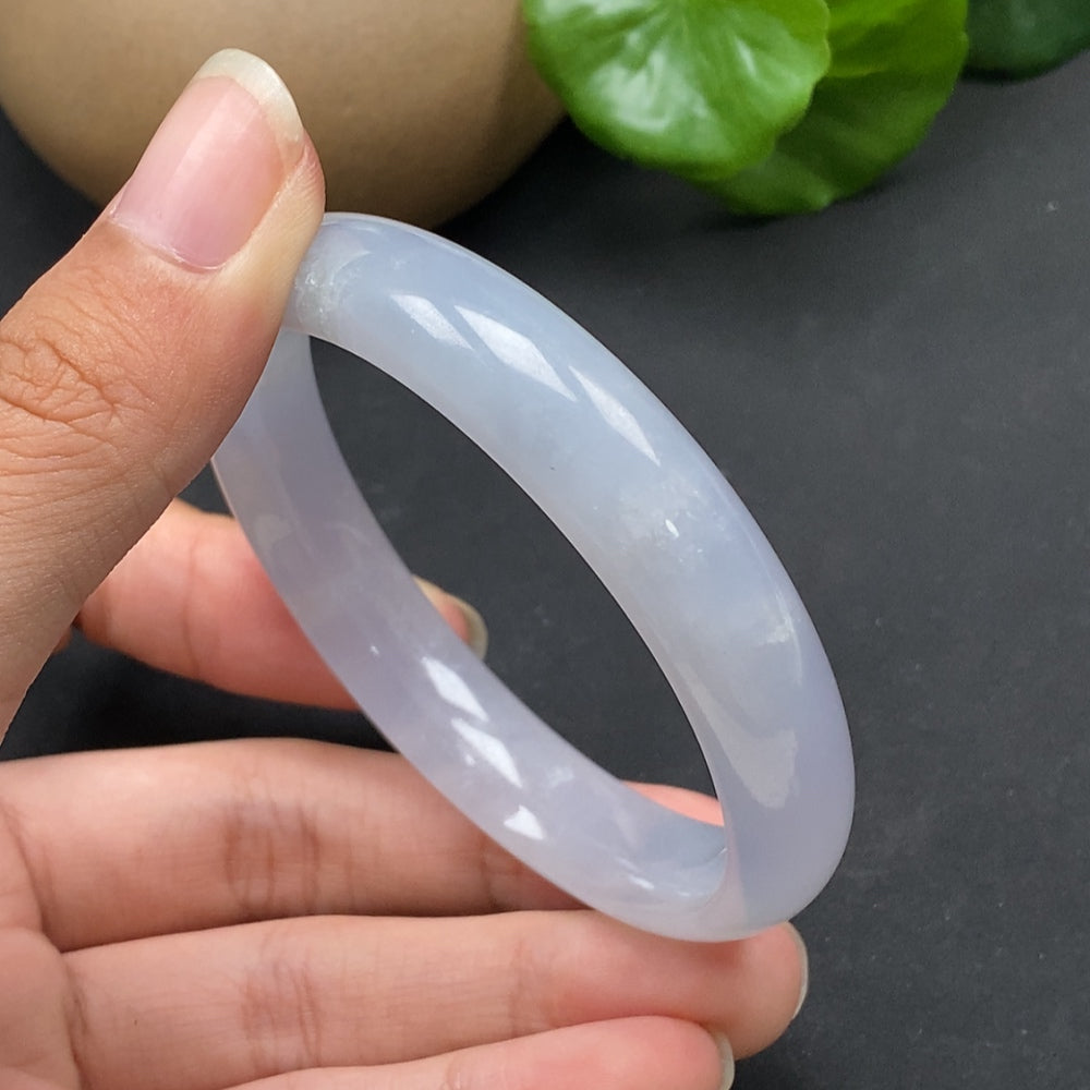 Jadeite Round Bangle