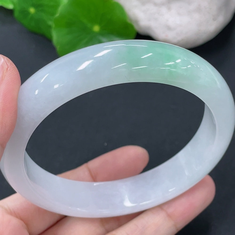 Jadeite Round Bangle . | Huiliu Certified