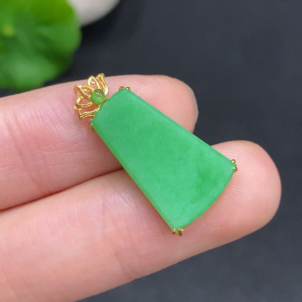 Jadeite Plain Pendant Necklace 18K Gold Total Weight Approx.1.9g
