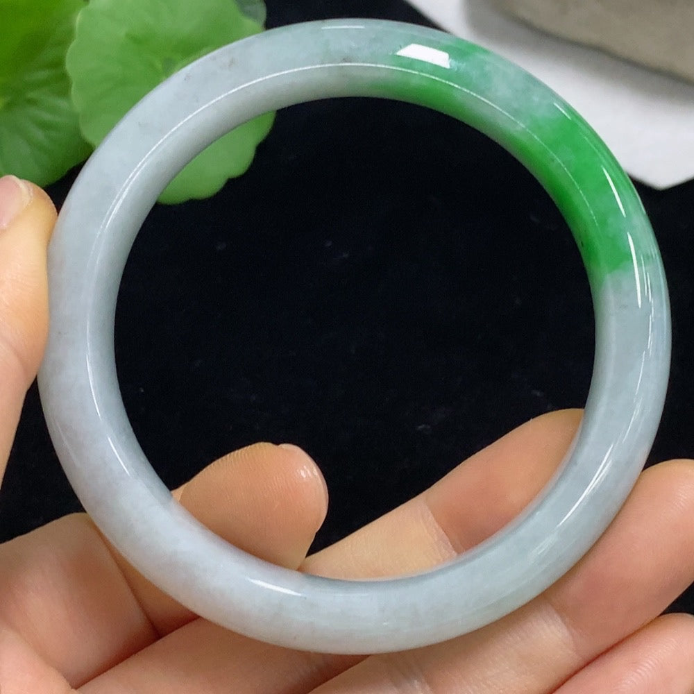 Jadeite Round Bangle Size 54.7 Total Weight Approx. 56.98g