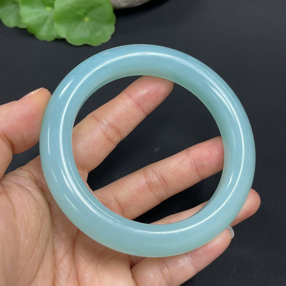 Xiuyu (Serpentine Jade) Regular Bracelet Size 61.1 Total Weight Approx. 67.3g