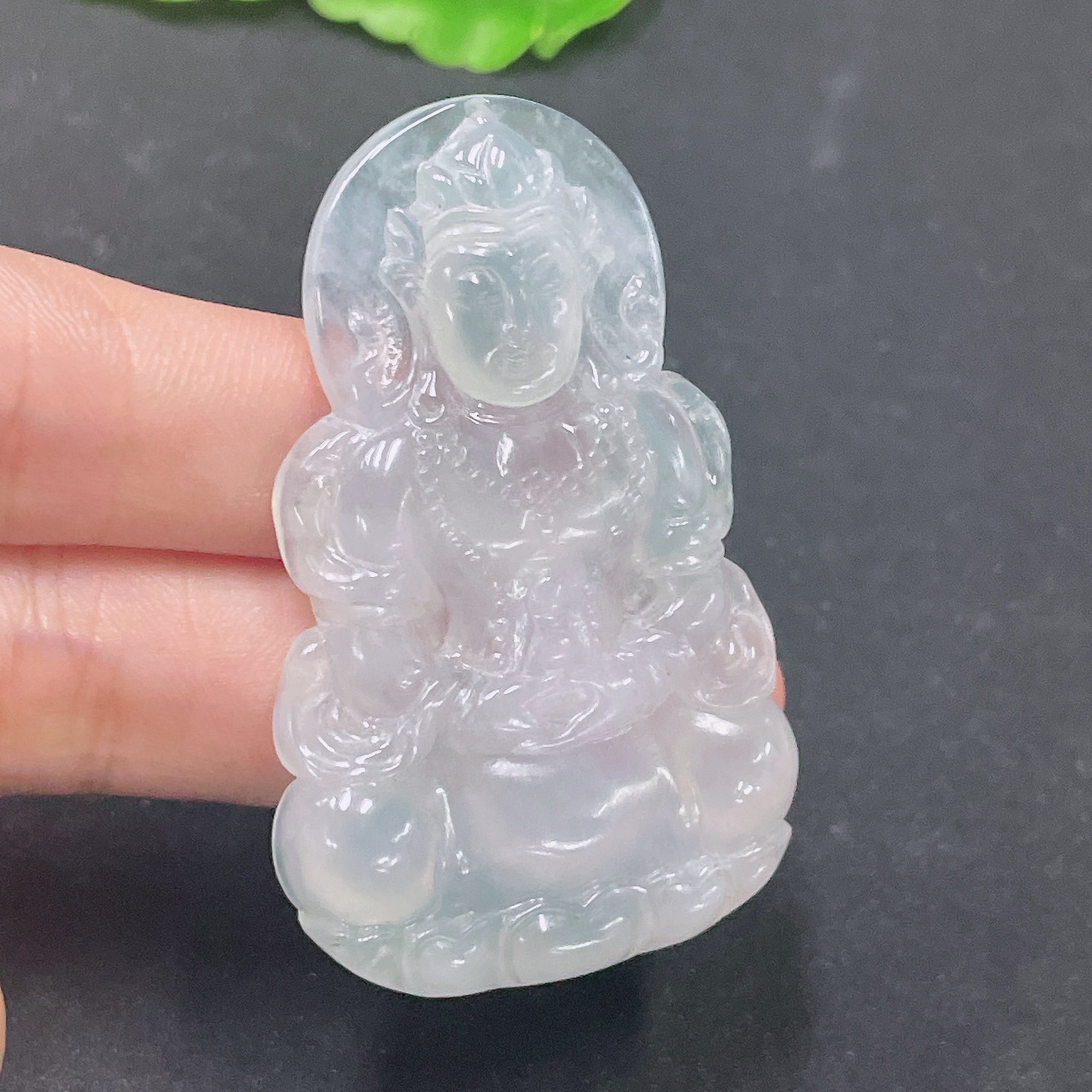 Jadeite Pendant Guanyin Total Weight: Approx. 19.42g