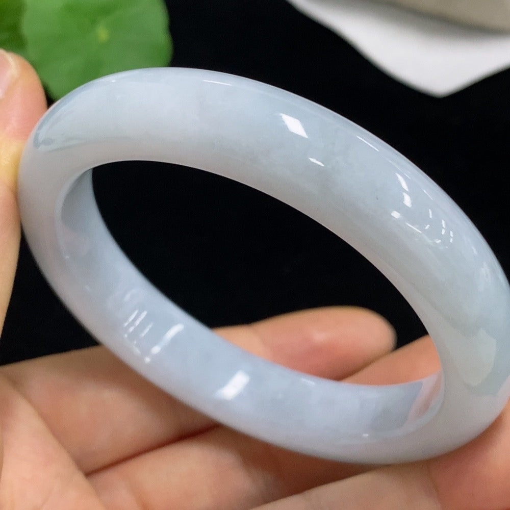 Jadeite Round Bangle Size 57.7 Total Weight About 64.57g