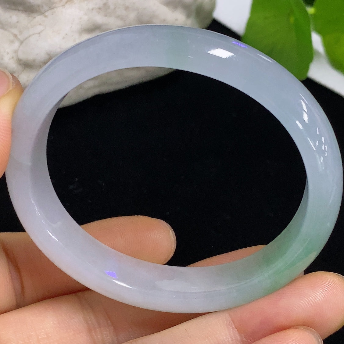 Jadeite Concubine Bracelet, Total Weight Approx. 37.7g, Size 53/45.3