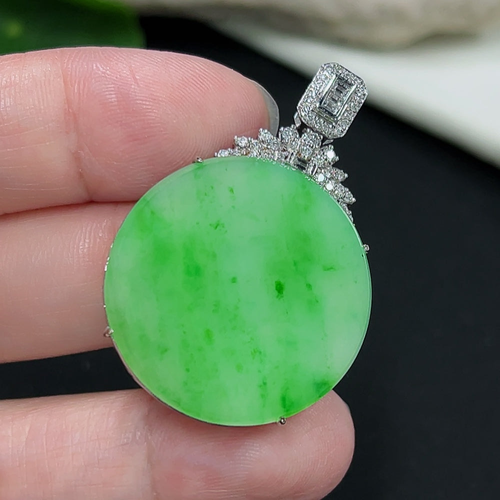Jadeite Plain Pendant Necklace 18K Gold Setting with Diamond Accents