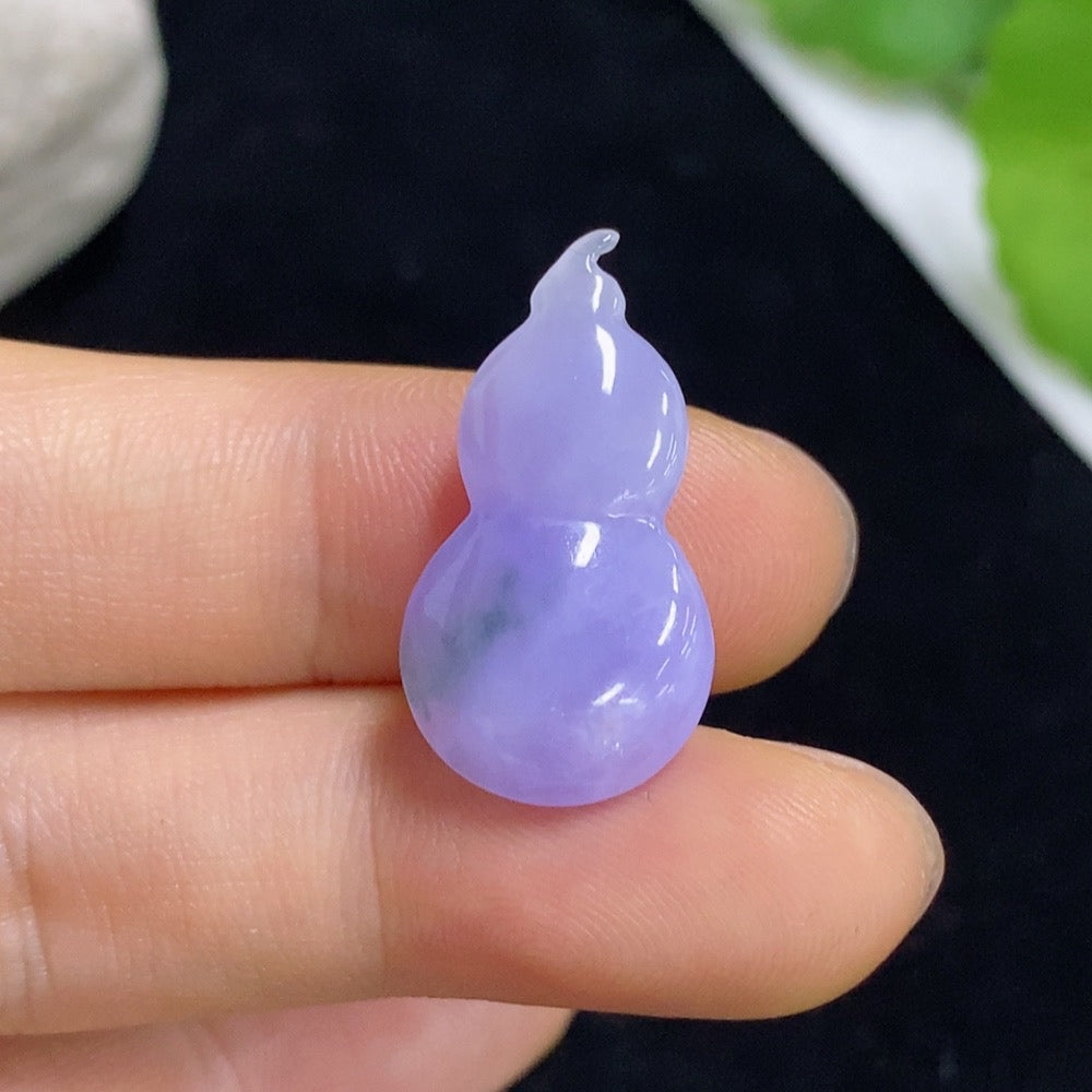 Jadeite Pendant Gourd Total Weight Approx. 3.26g