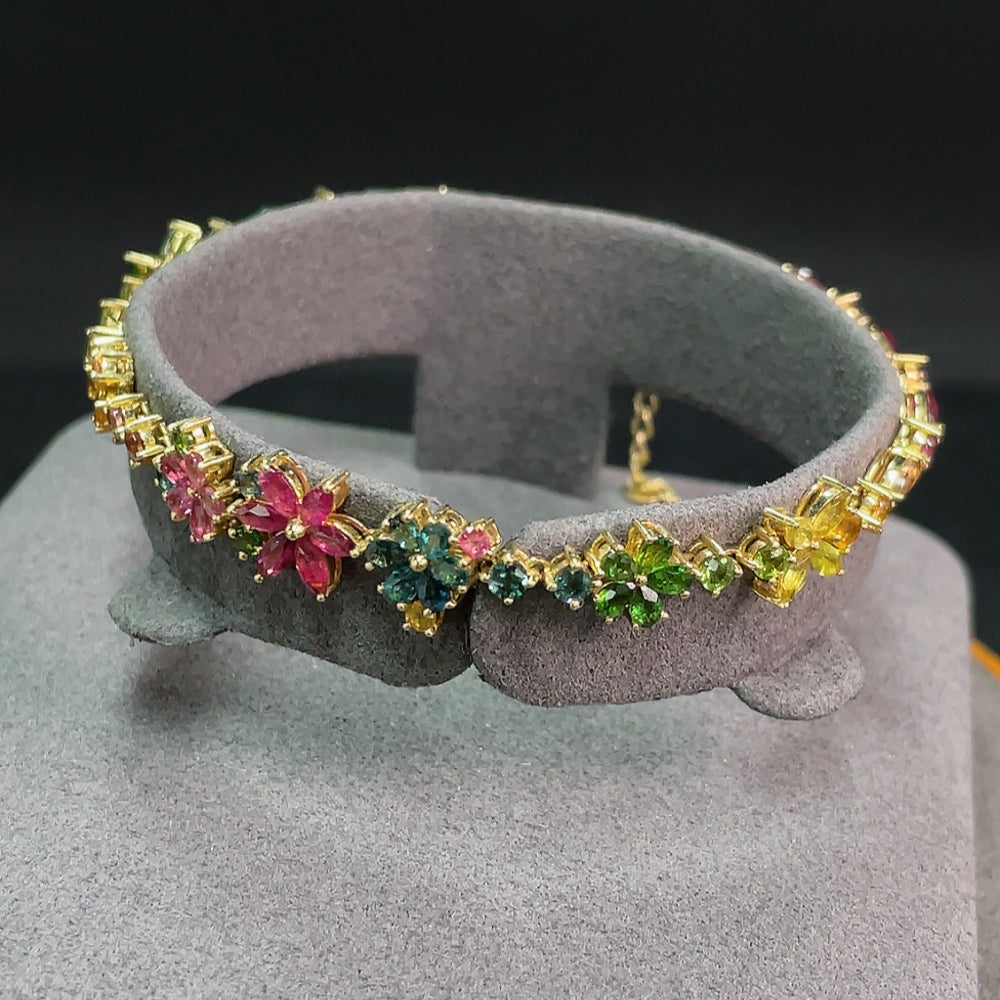 18k Tourmaline Bracelet, Total Weight Approx. 6.83g