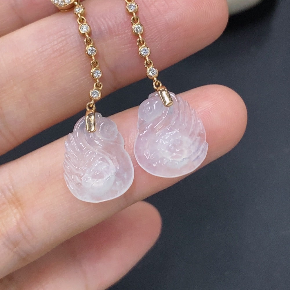Jadeite swan-shaped earrings with 18k gold and diamond accents, crafted by HKHQ, weighing approximately 3.4g.