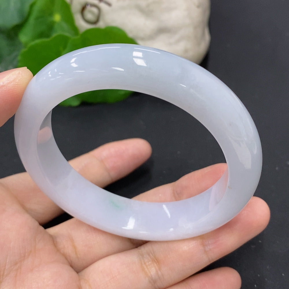 Jadeite Round Bangle