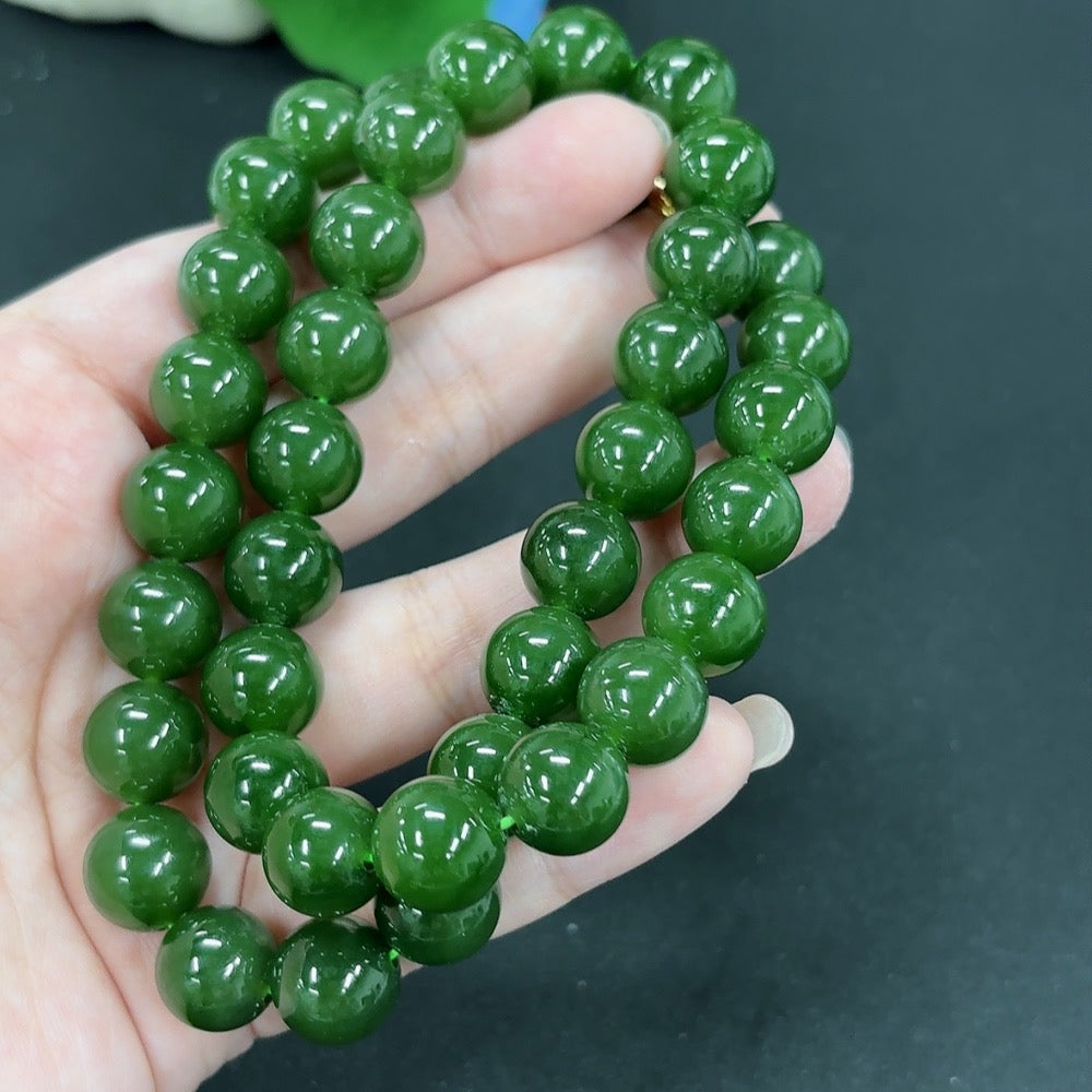 Green Hetian Jade Bead Necklace Non-Gold