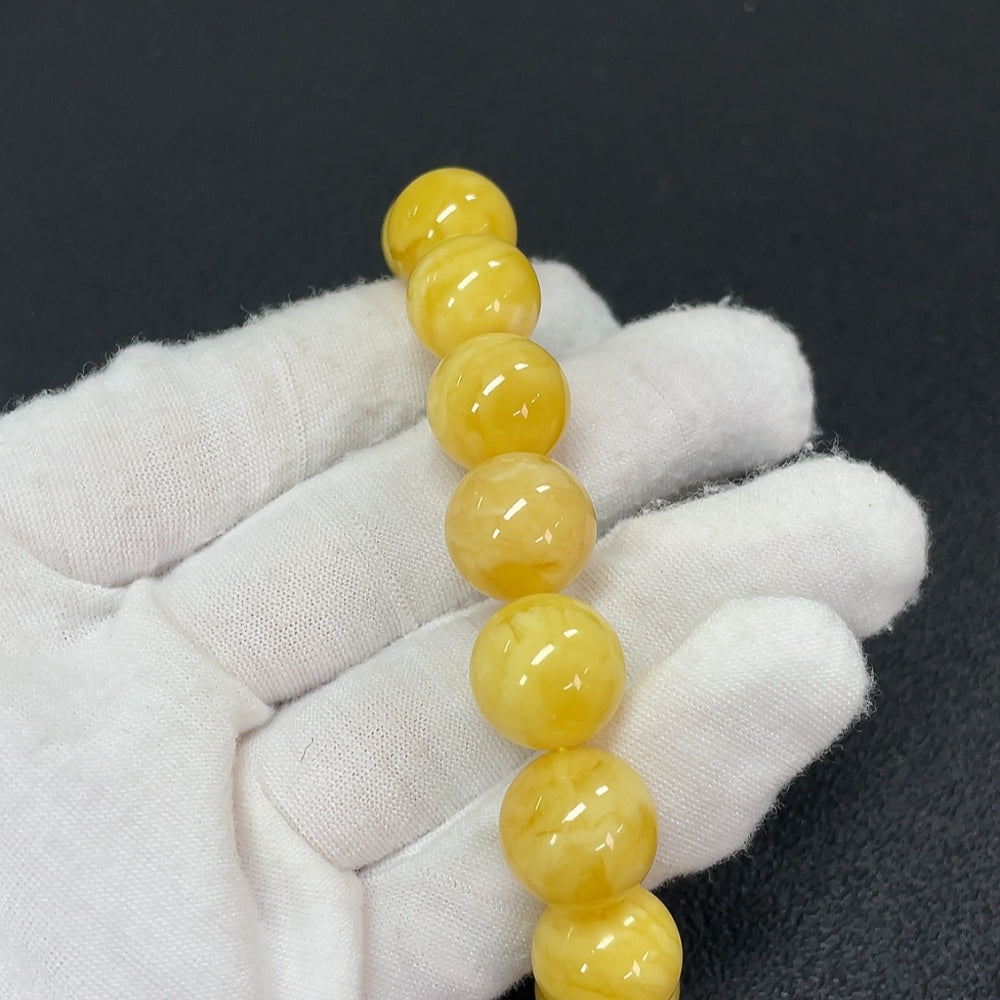 Amber and Beeswax Bracelet with Non-Natural Accent Stones, Total Weight Approx. 26.05g, Size About 13mm