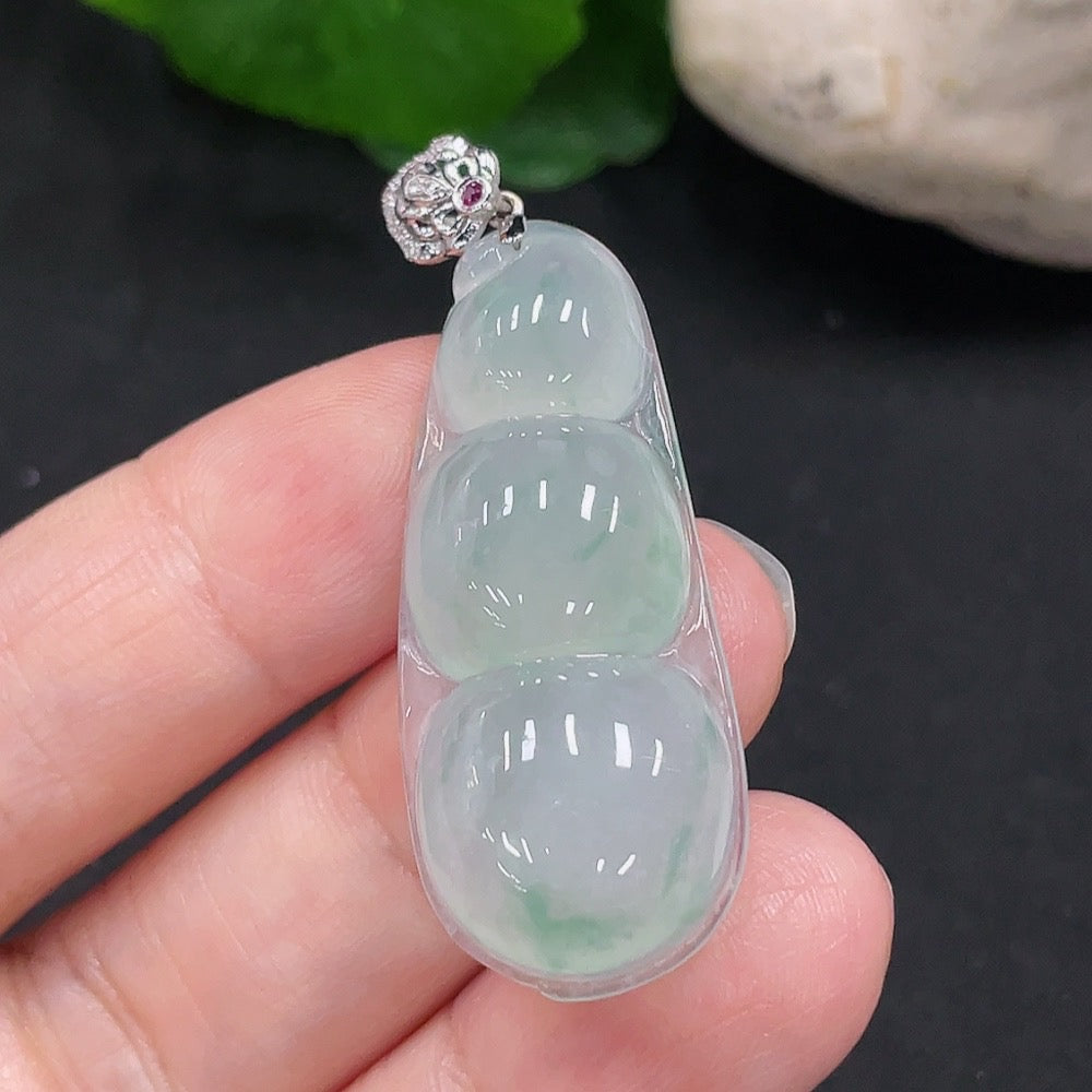 Jadeite Lucky Bean Pendant 18K Gold Total Weight Approx. 6.1g (With Diamond Accents)