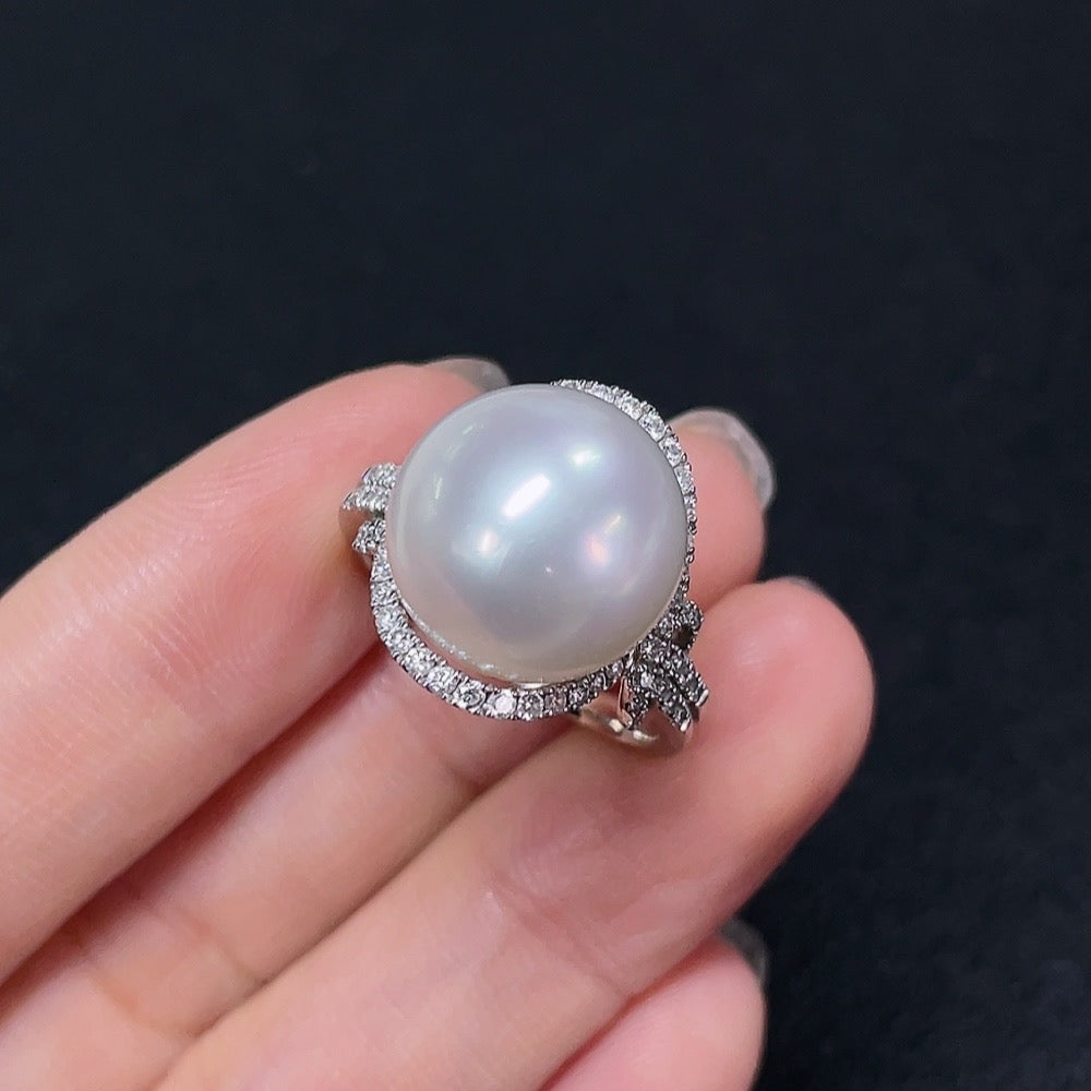 Seawater Pearl Ring with Diamond Accents, 18K Gold, Approx. 13.5mm