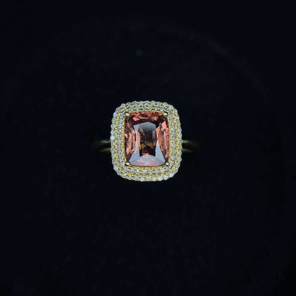 18K gold spinel ring with diamond accents, size 14, featuring a polished band and sparkling gemstones.
