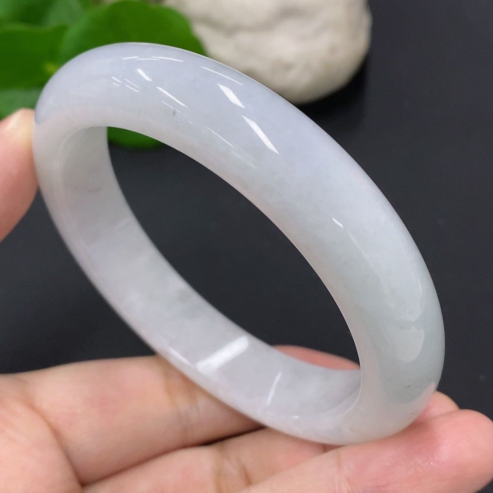Jadeite round bracelet