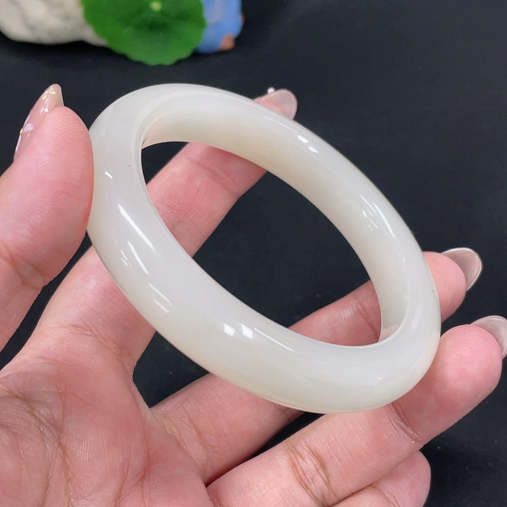 Hetian Jade Round Bracelet Size 58.3 Total Weight Approx. 59.3g