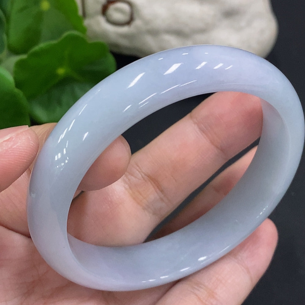 Jadeite round bracelet size 53.8 total weight approx. 40.9g
