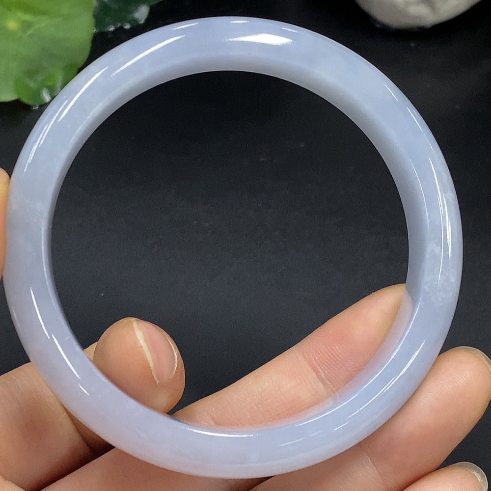 Jadeite Round Bangle    Size 58.1  Total Weight Approx. 52.05g