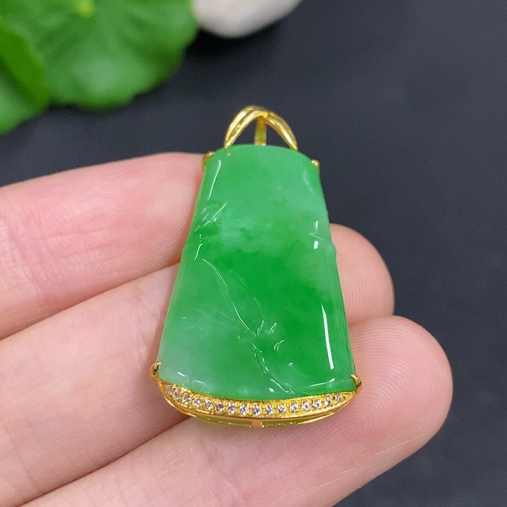 Jadeite Ascending Inlay Pendant 18k Gold Total Weight Approx.4.6g Non-Diamond