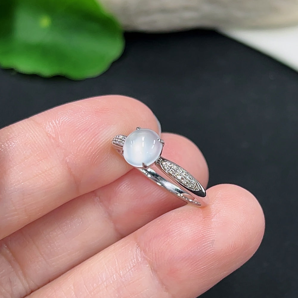 Jadeite Ring18K Gold (with Diamond Accents)
