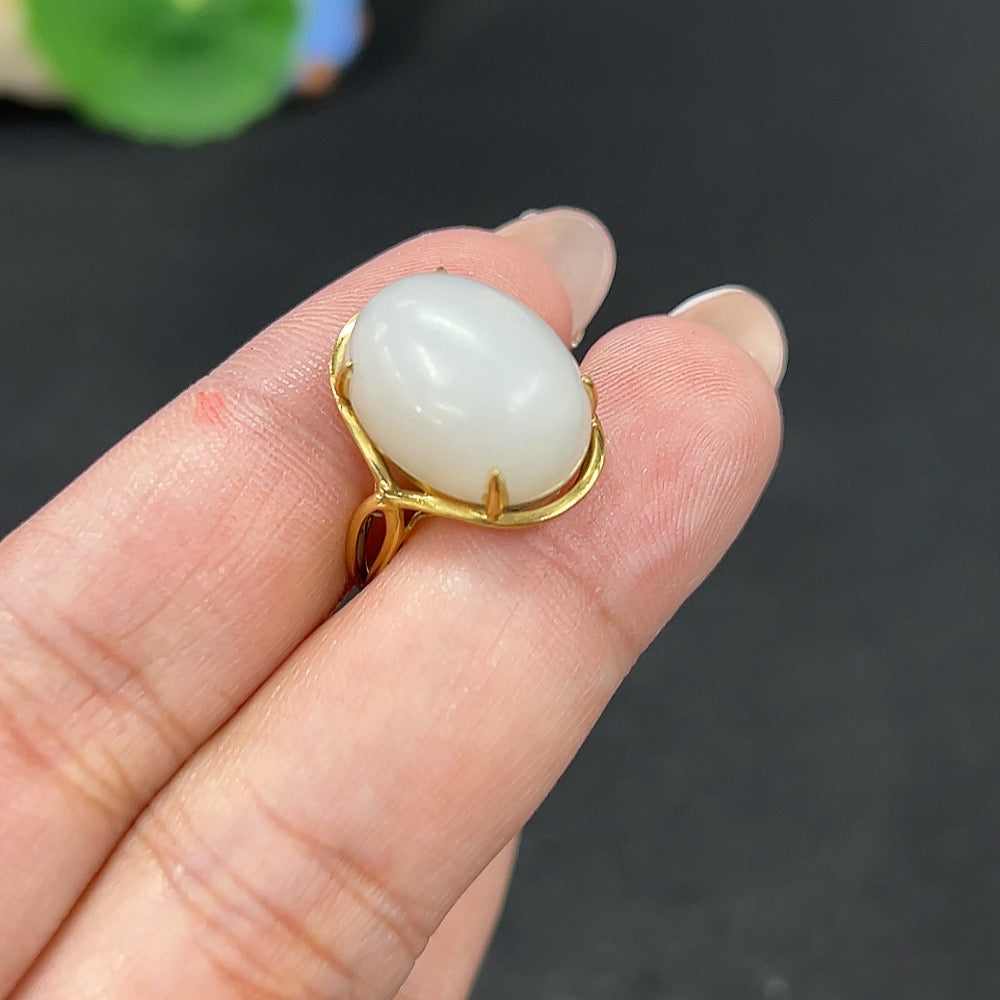 Hetian Jade Inlaid Ring Size 12.5 Total Weight 4.9g 18k