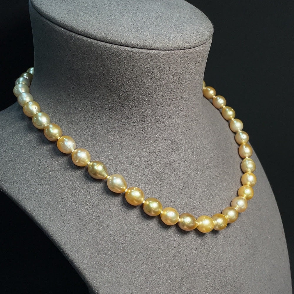 Seawater Pearl Strand Necklace 14k Gold Size 8.1-8.9mm Approx. Total Weight 43.32g Color Origin Undetermined