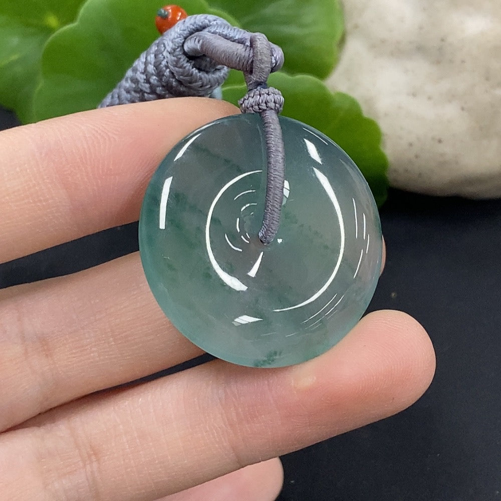 Jadeite Peace Knot Pendant Total Weight Approx. 13.62g