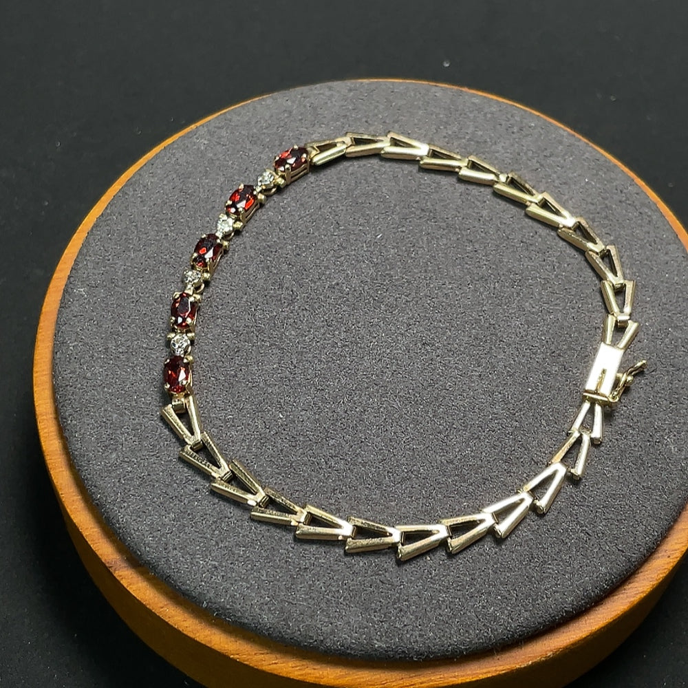 Garnet Bracelet with Diamond Accents, 41% Gold Content