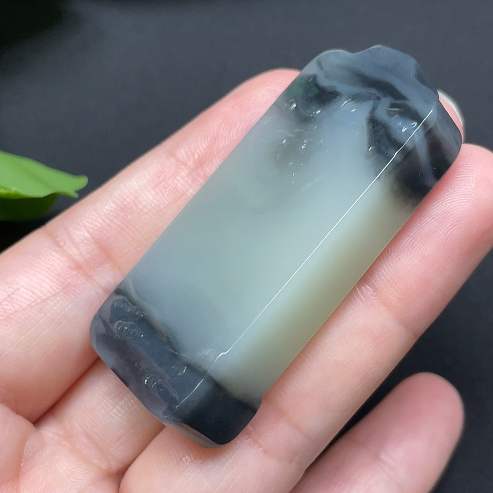 Hetian Jade Beauty Pendant Total Weight About 38.51g
