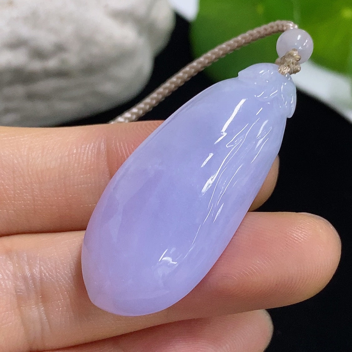 Jadeite Auspicious Gourd Pendant Non-Gold (Including Cord Weight)