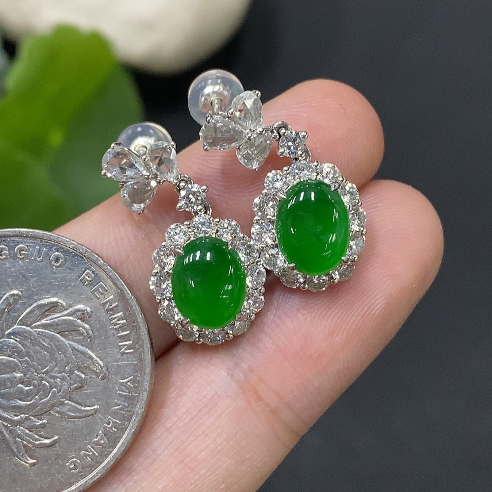 Jadeite Inlaid Piece 18K Gold Setting with Diamond Accent Total Weight Approx. 4.5g [Total Value: $10,012 USD]