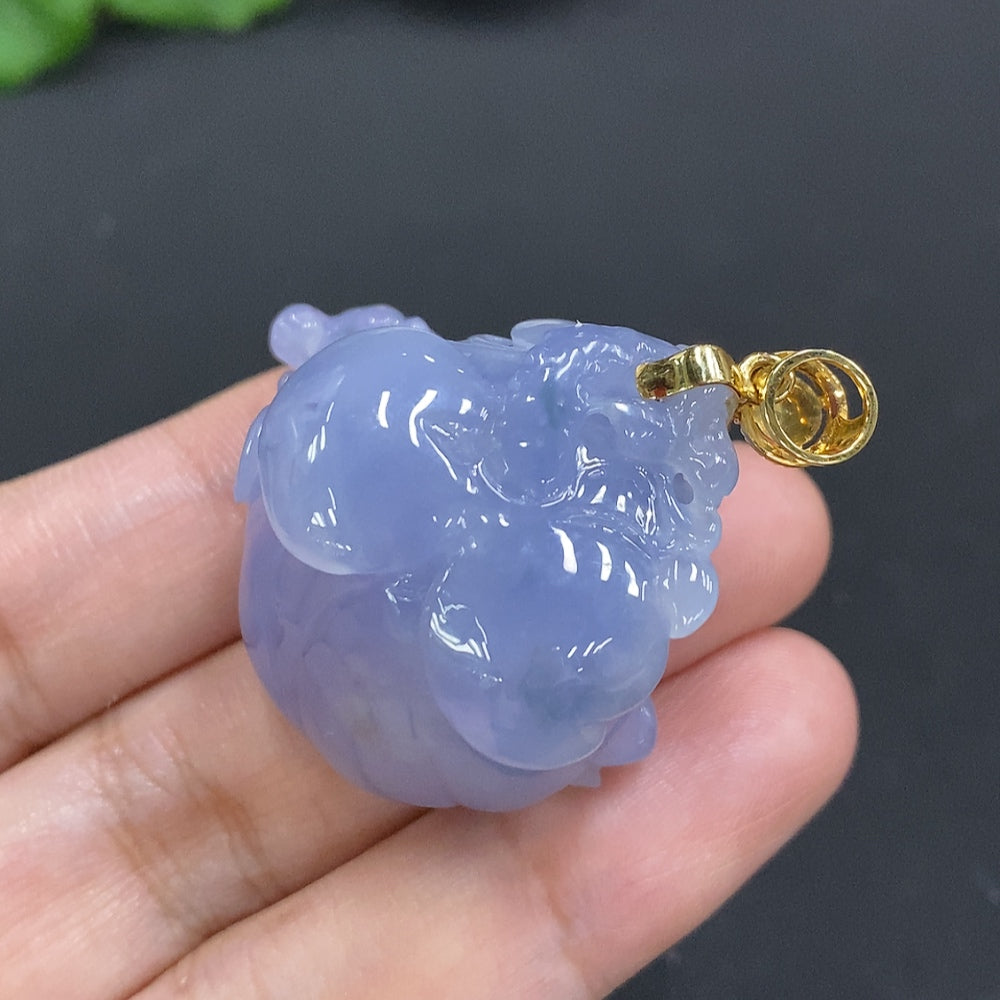 Jadeite Lotus Pod Pendant with 18K Gold Bezel Total Weight Approx. 29.8g (Set with Diamonds)