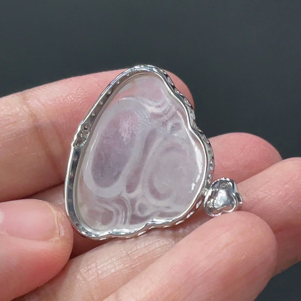 Jadeite Buddha Pendant with 18K Gold and Diamond Inlay, Total Weight Approx. 4.38g
