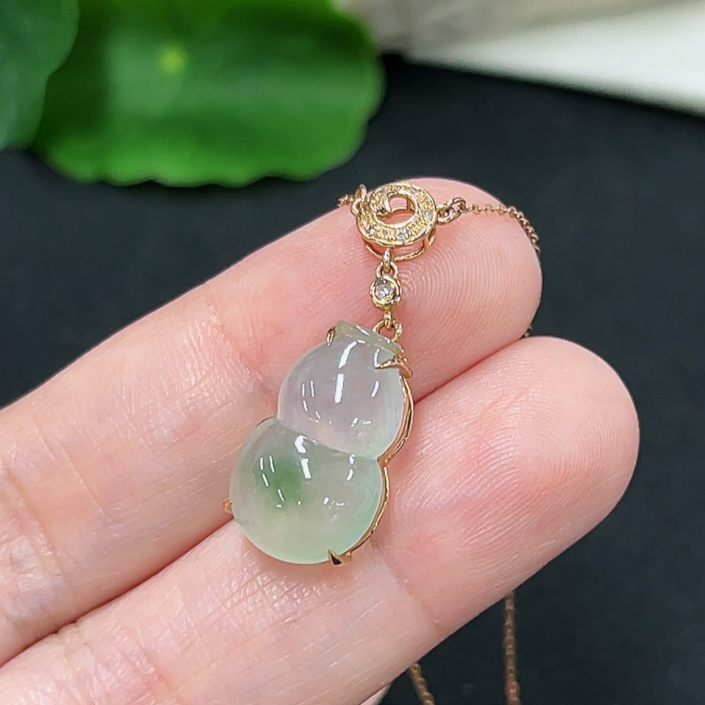 Jadeite Gourd Inlaid Pendant 18K Gold (With Diamond Accents)