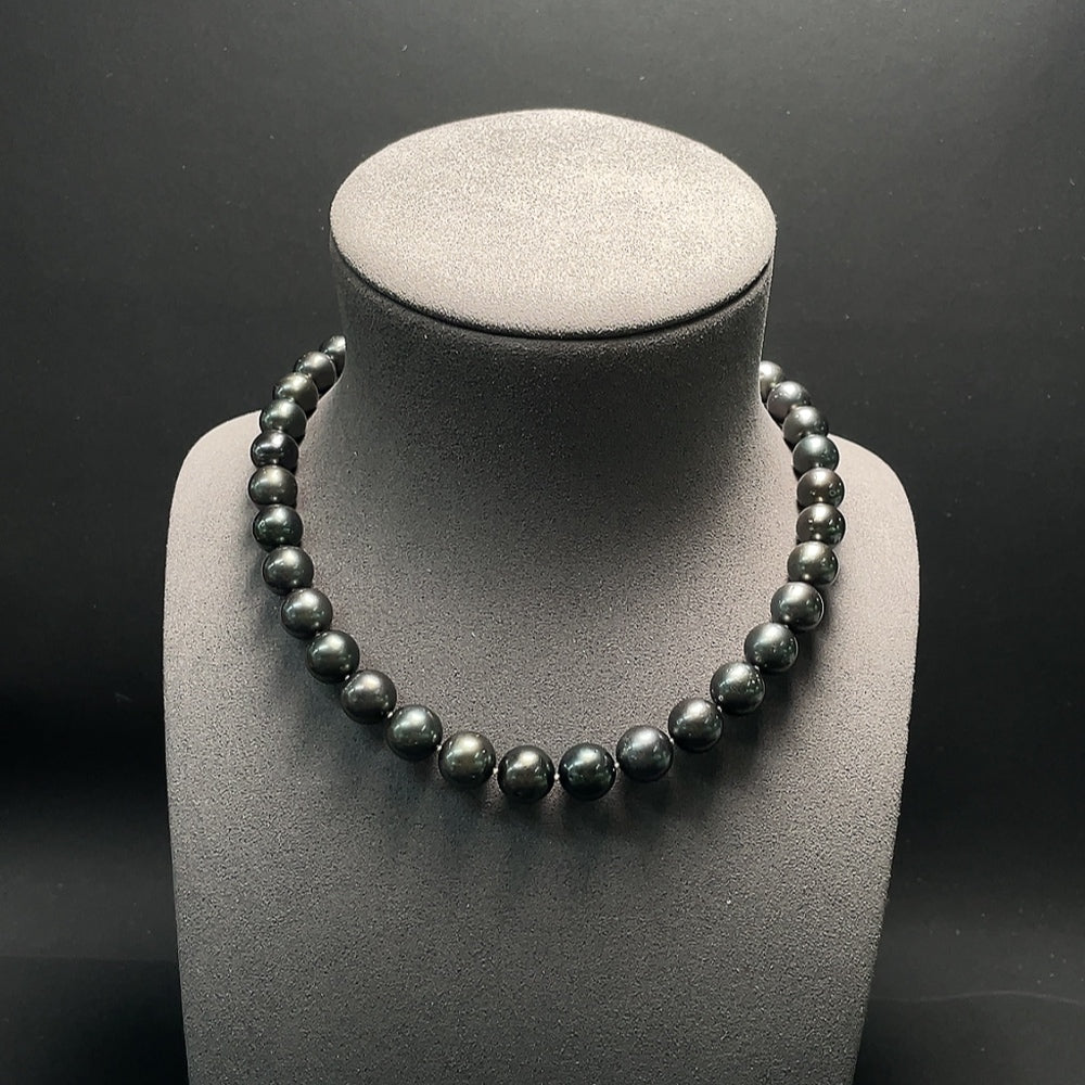 Seawater Pearl Necklace Non-Gold Total Weight Approx. 69.6g Size 8.8-11.7mm