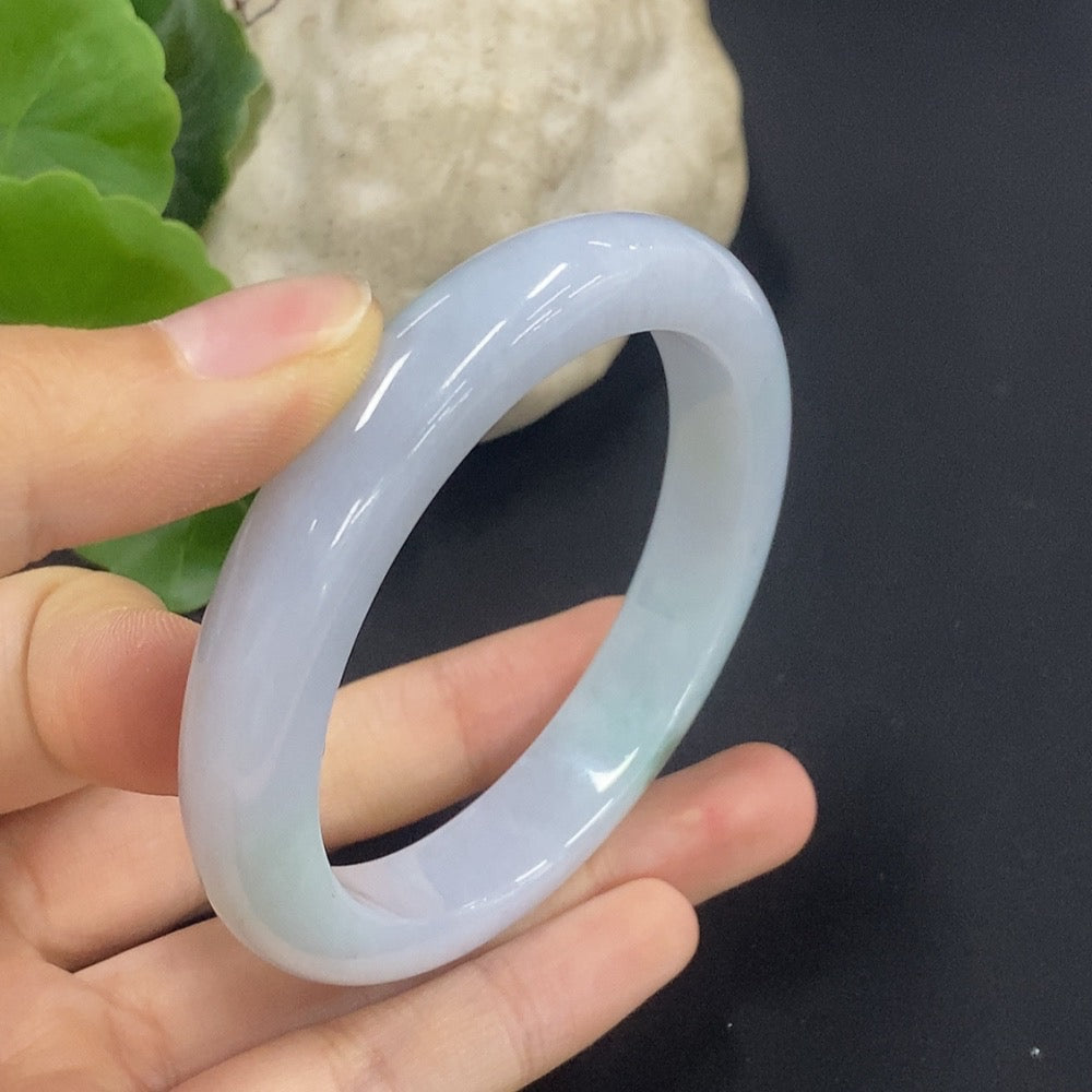 Jadeite round bracelet size 55.2 total weight approximately 52.13g