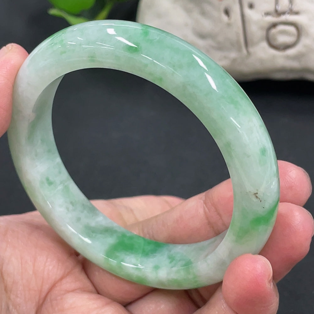 Jadeite Round Bangle Total Weight Approx. 52.3g Size 53.1